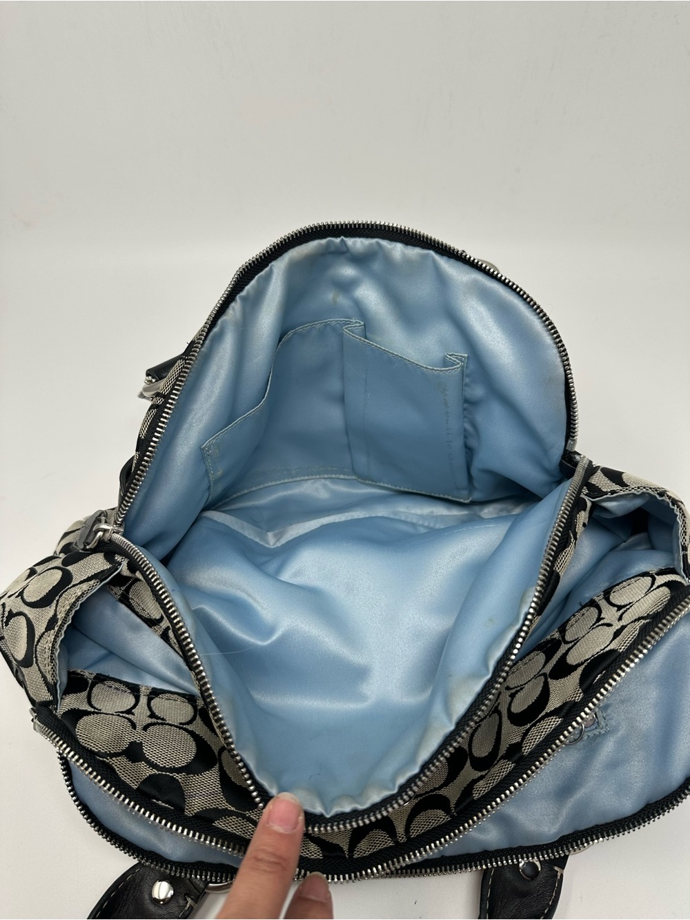Coach Women's Shoulder Bag - Picture 10 of 15